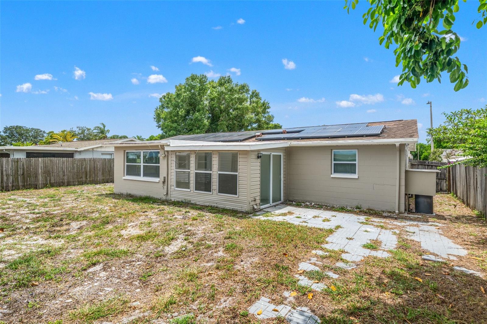 HOLIDAY LAKE ESTATES - Residential