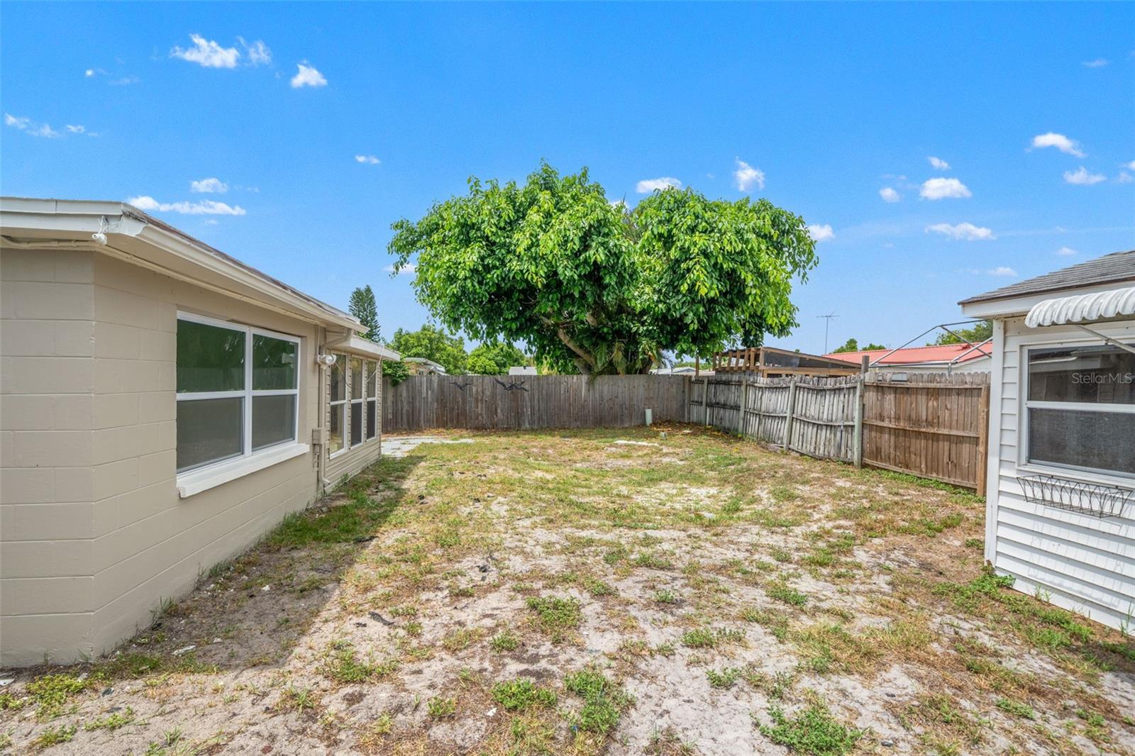 HOLIDAY LAKE ESTATES - Residential