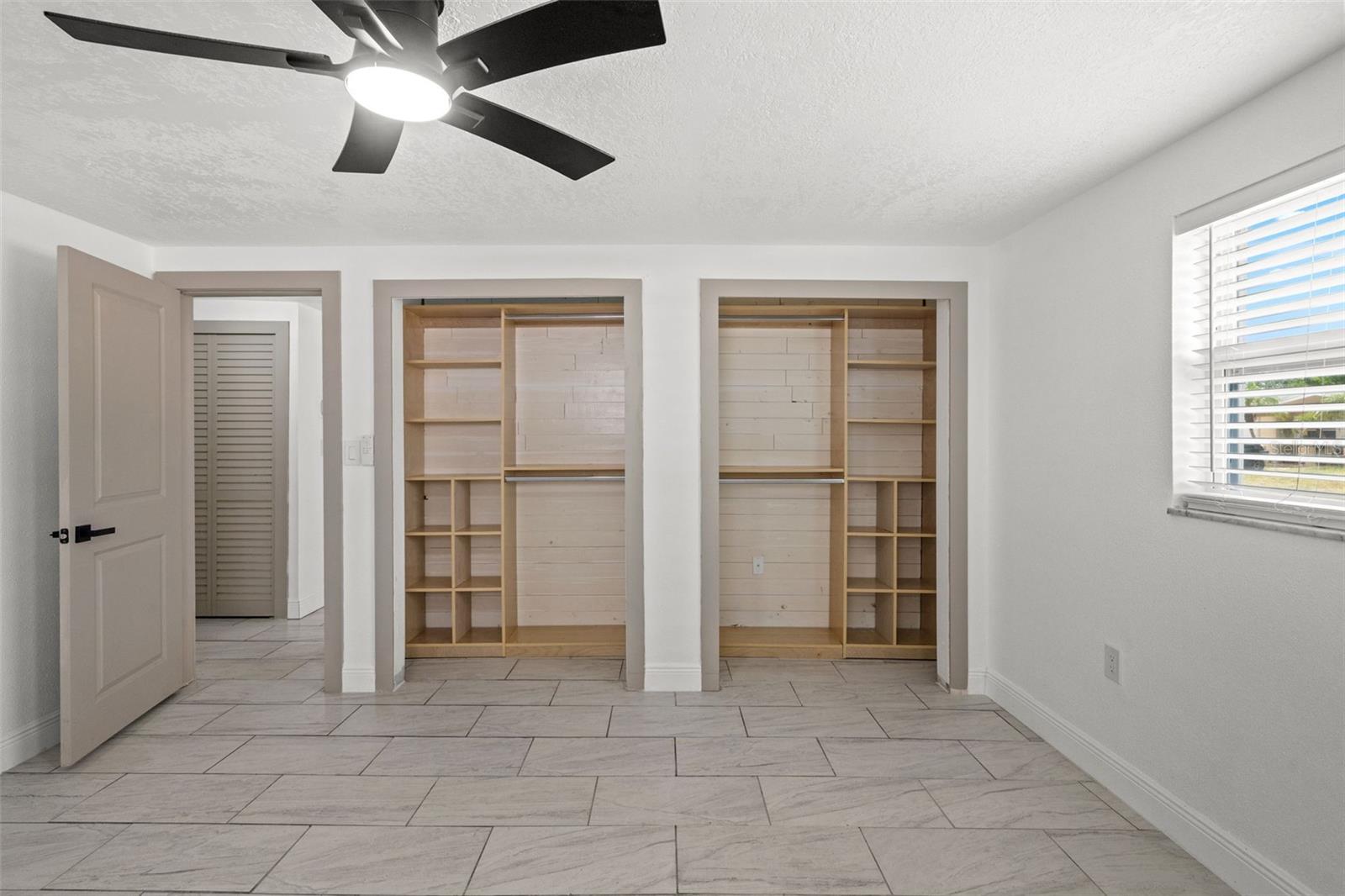 HOLIDAY LAKE ESTATES - Residential