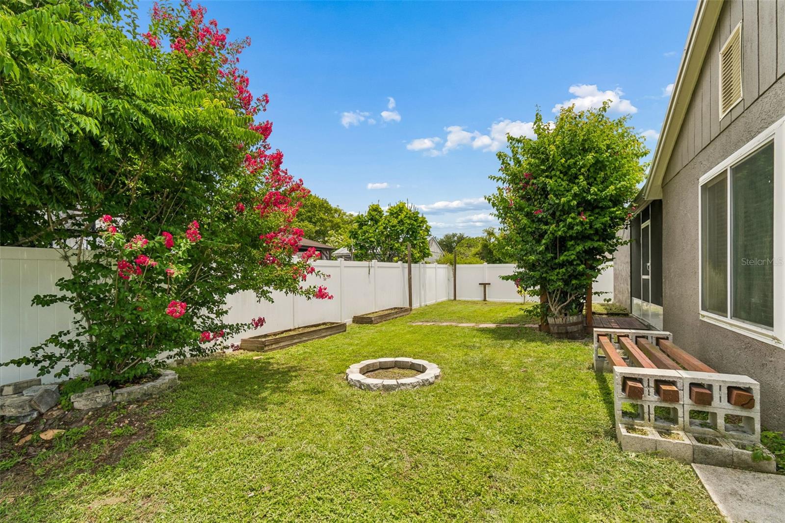 SEVEN SPGS HOMES - Residential
