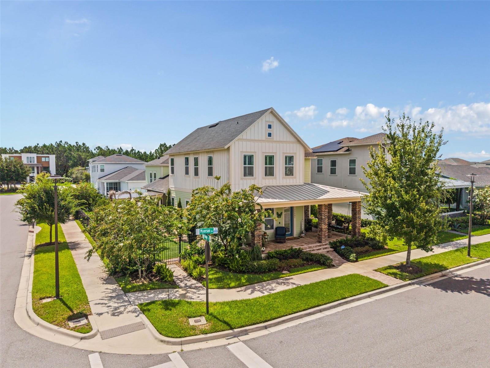 LAUREATE PARK PH 10 - Residential