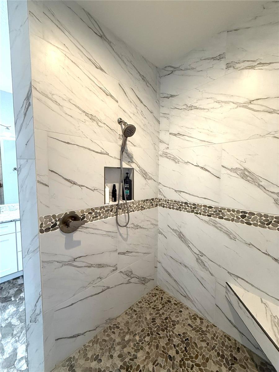 JULIETTE FALLS 2ND REP - Residential