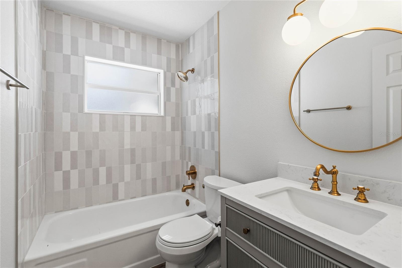 SOUTH PARK SANFORD - Residential