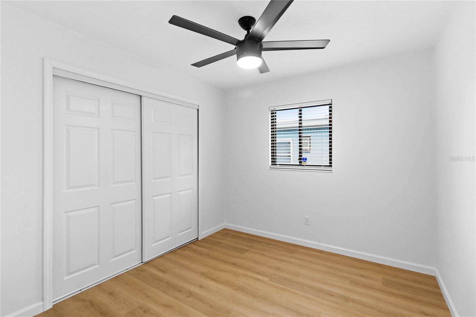 SOUTH PARK SANFORD - Residential