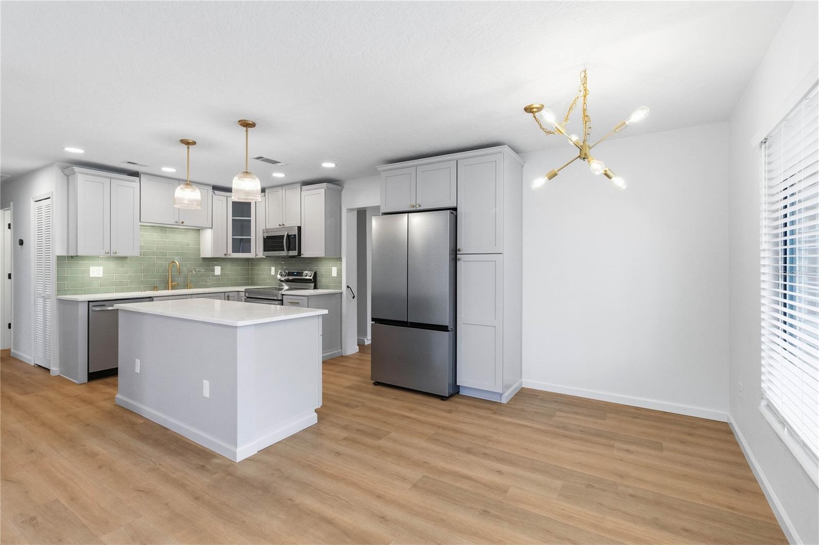 SOUTH PARK SANFORD - Residential