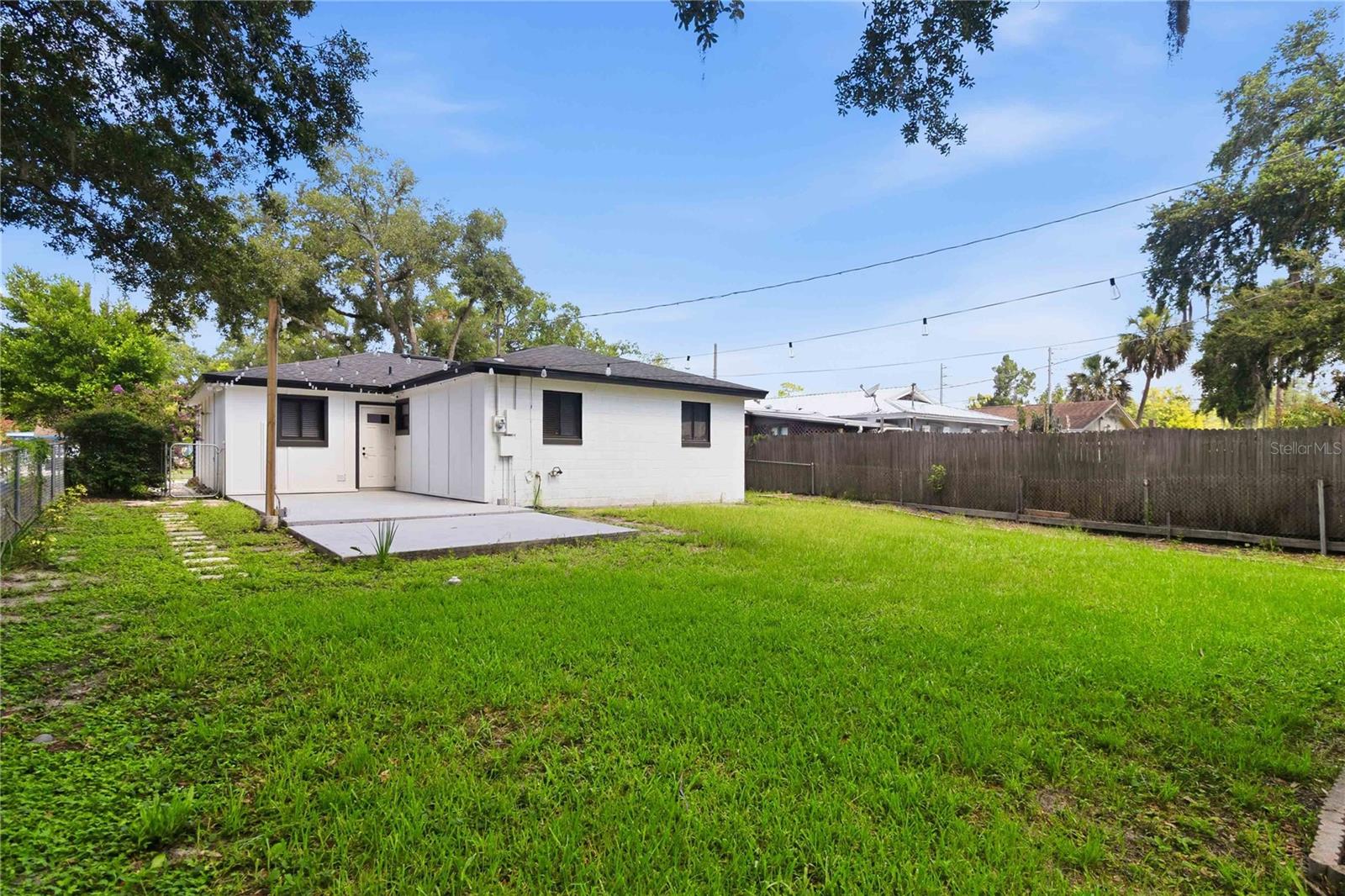 SOUTH PARK SANFORD - Residential