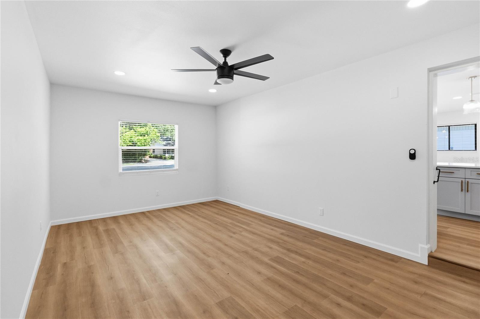 SOUTH PARK SANFORD - Residential