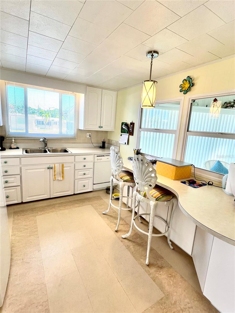 HARBOR LIGHTS MHP CO-OP - Residential