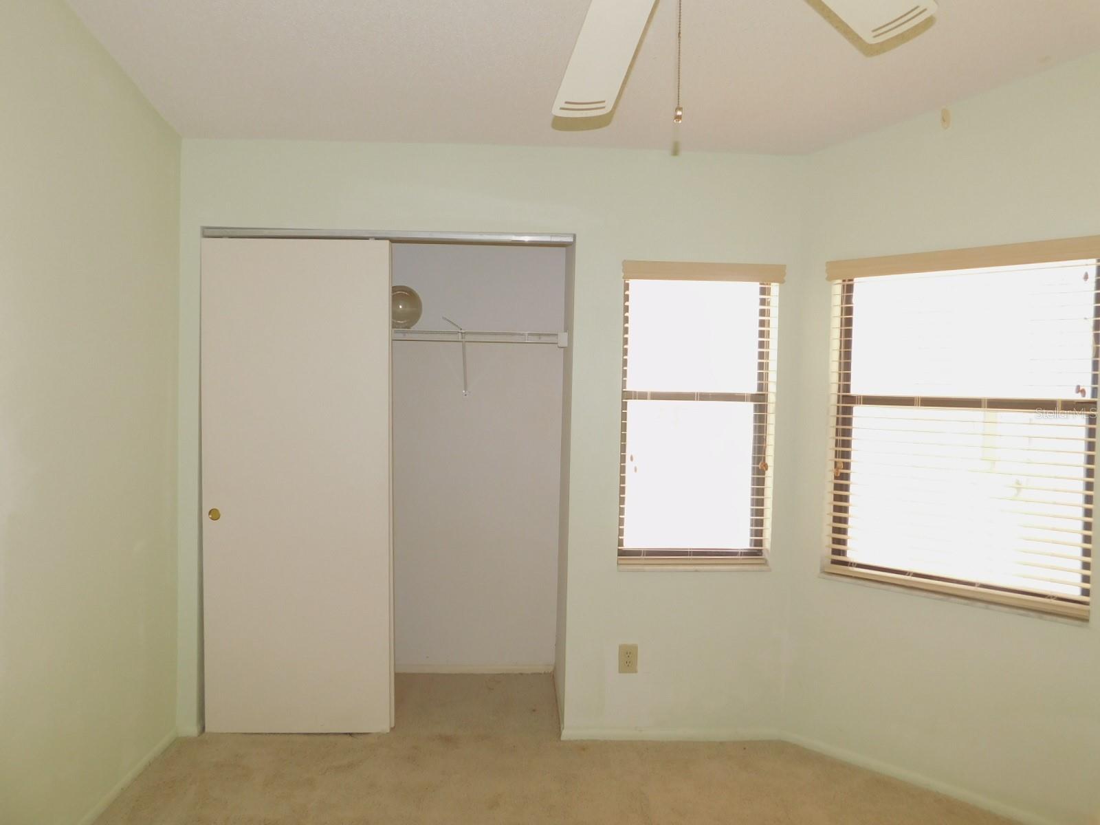 ESTANCIA TWNHMS - Residential