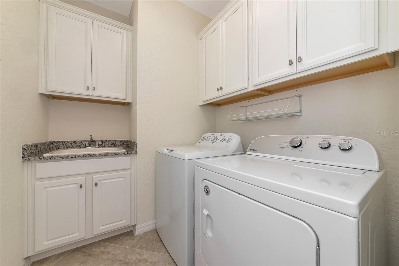 ROSEDALE - Residential