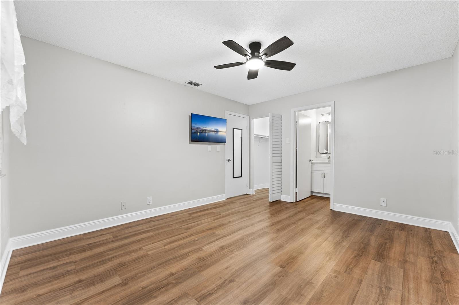 MEADOWS SOUTH SEC 01 - Residential