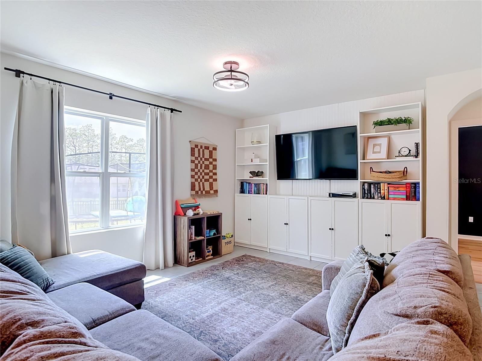 VICTORIA OAKS PH A - Residential