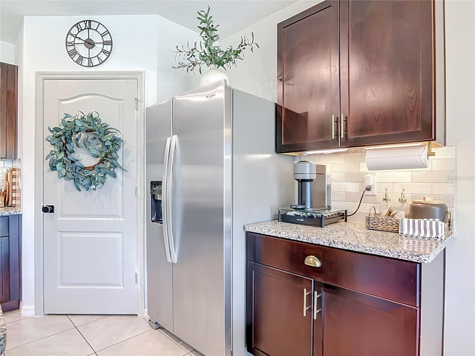 VICTORIA OAKS PH A - Residential