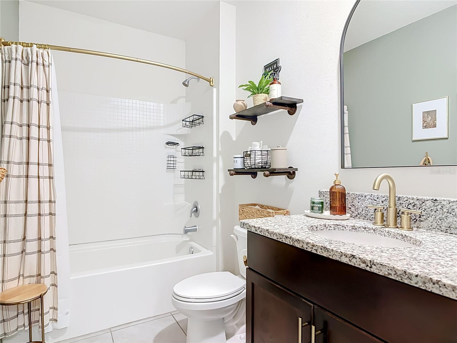 VICTORIA OAKS PH A - Residential