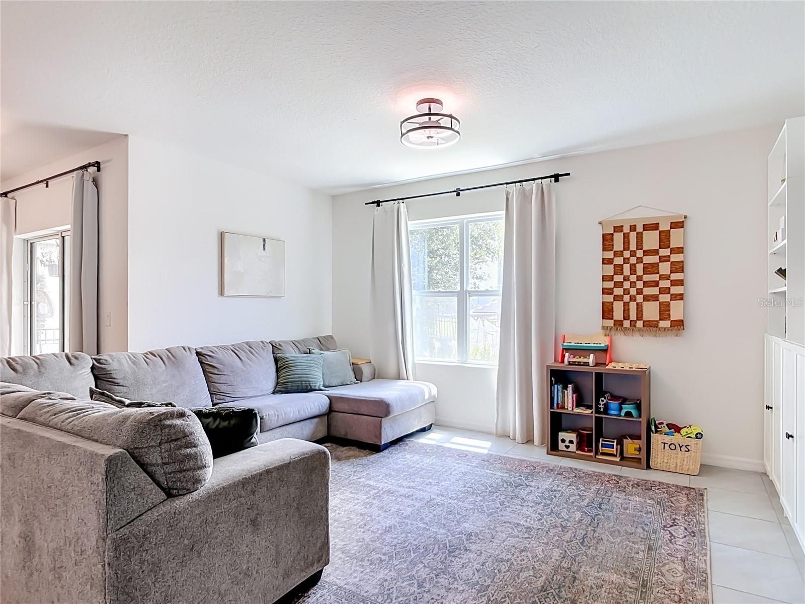 VICTORIA OAKS PH A - Residential