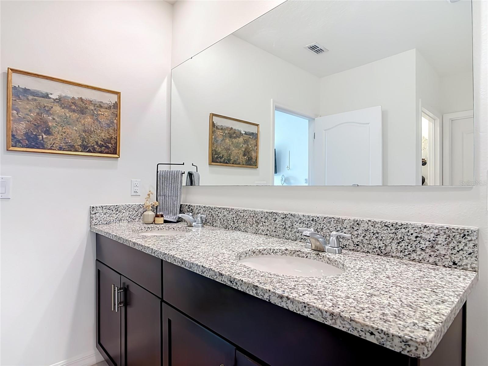 VICTORIA OAKS PH A - Residential