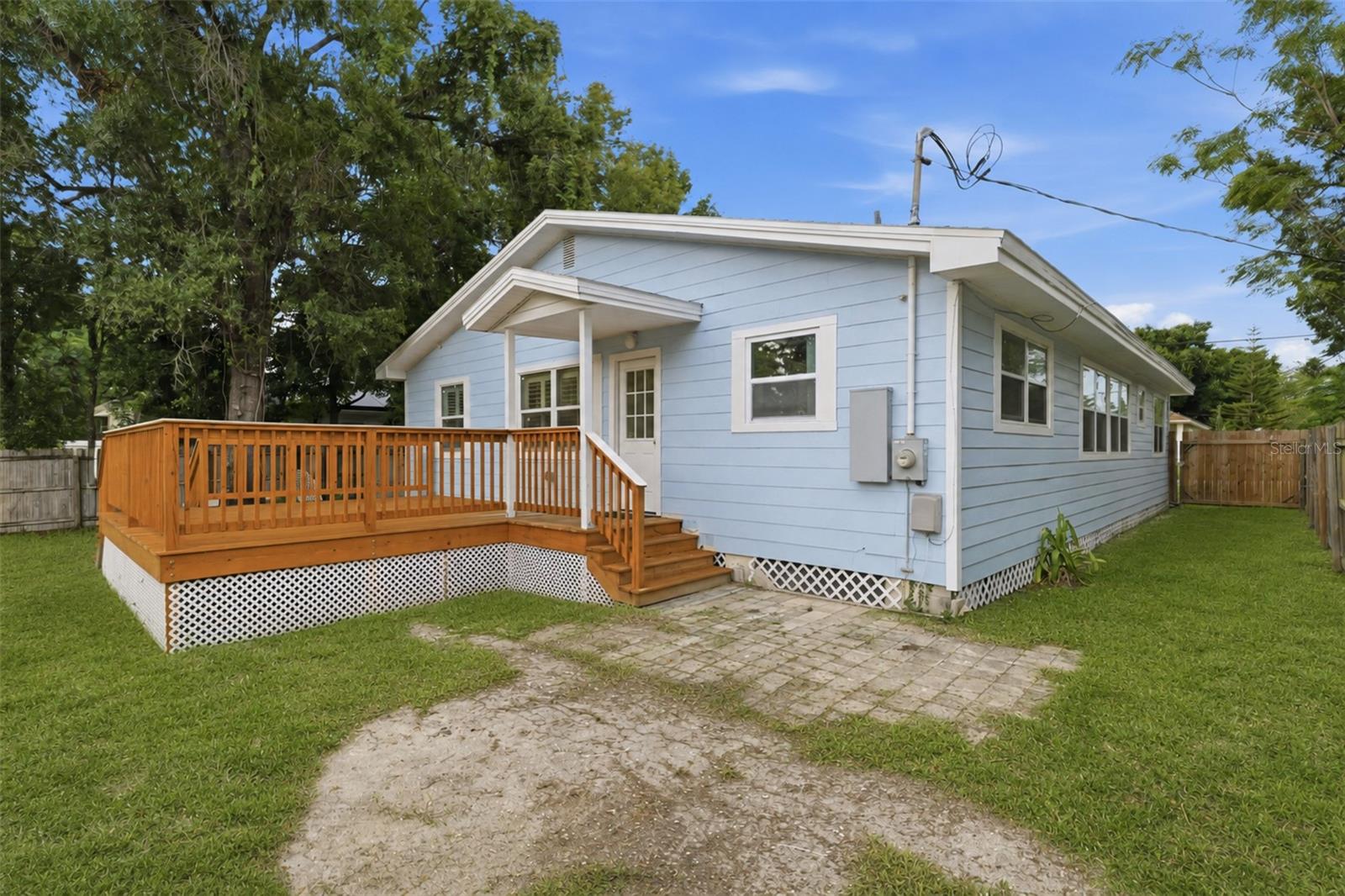GATEWAY SUB - Residential