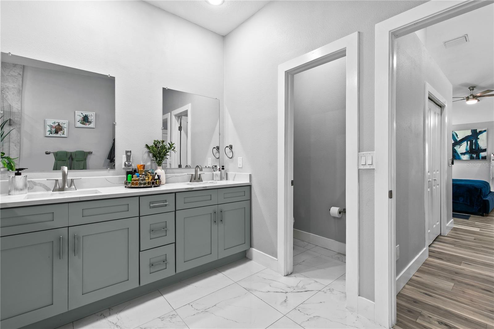 HUNTERS CREEK - Residential