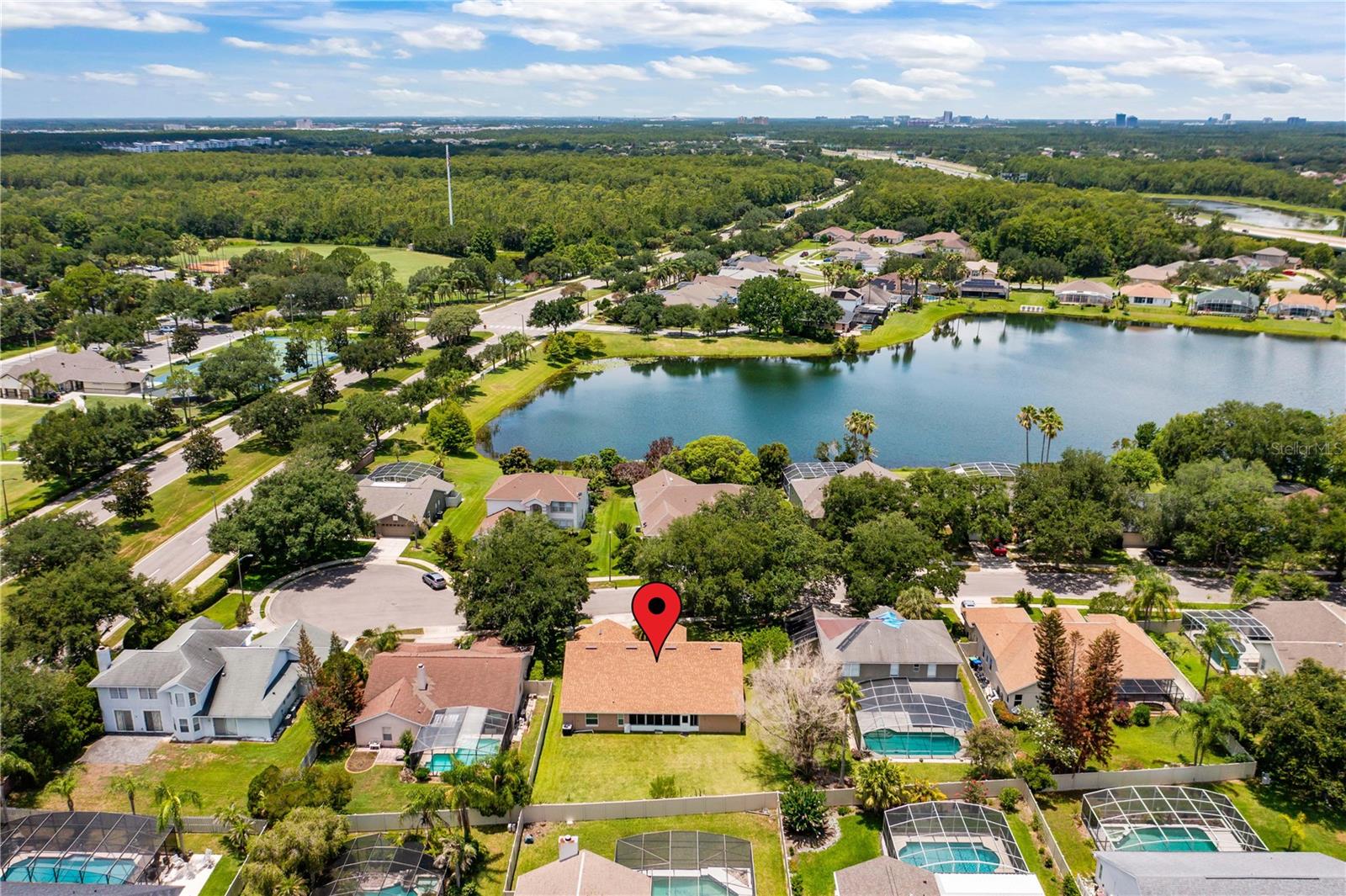 HUNTERS CREEK - Residential