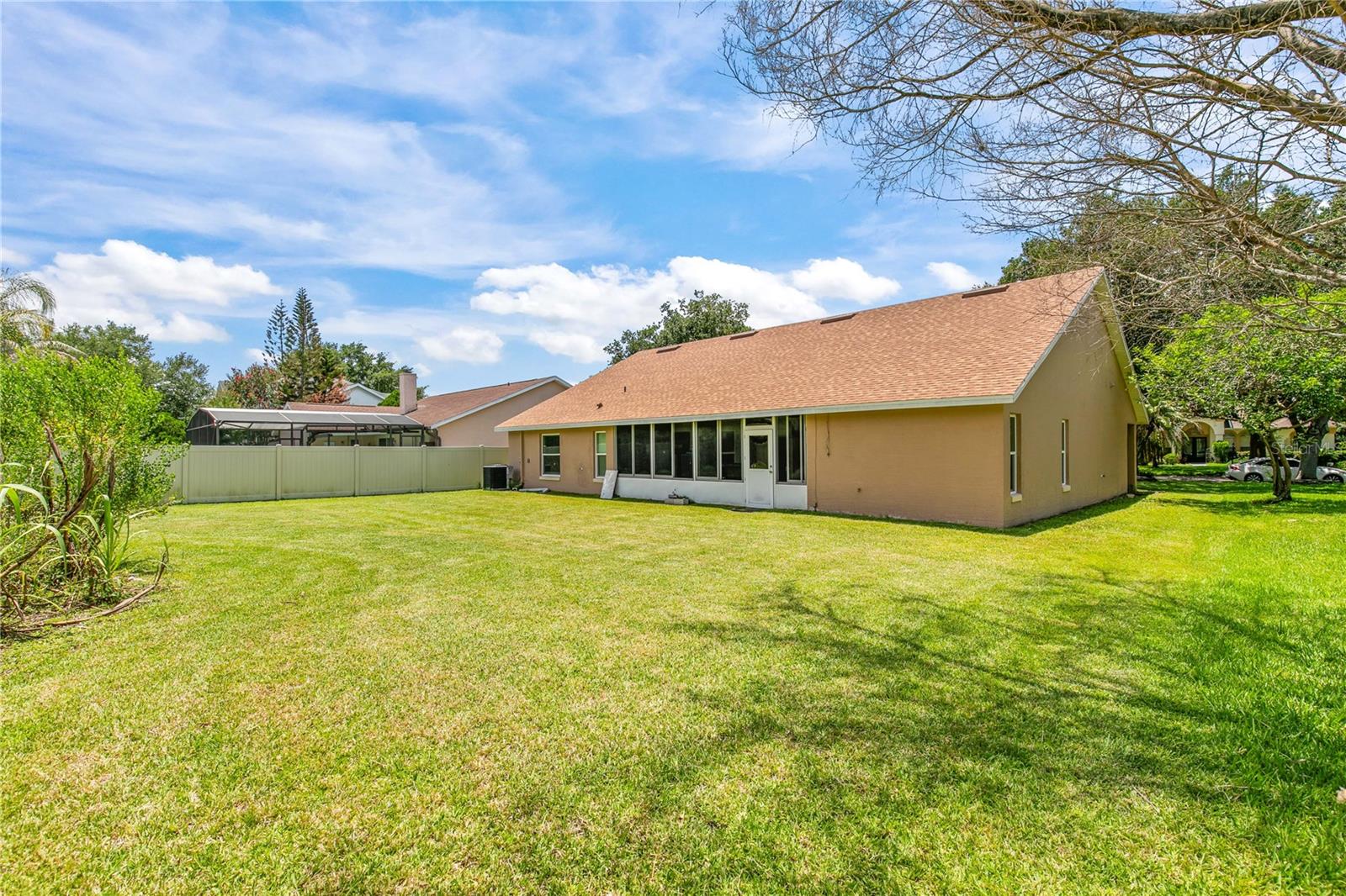 HUNTERS CREEK - Residential