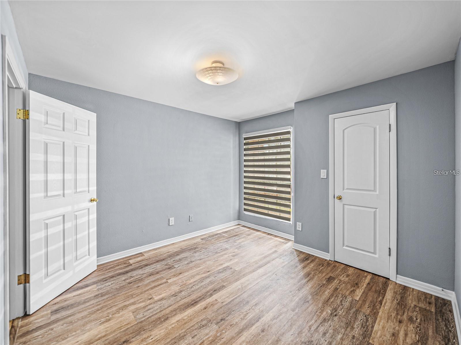 THE GRAND RESERVE CONDO - Residential Lease