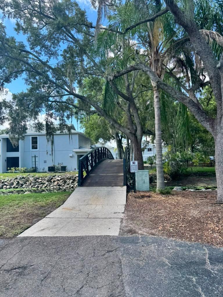 WATERSIDE CONDO II - Residential