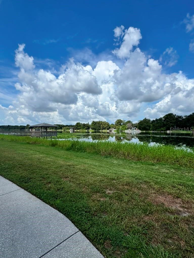 WATERSIDE CONDO II - Residential