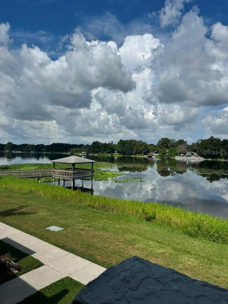 WATERSIDE CONDO II - Residential