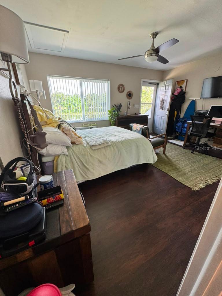 WATERSIDE CONDO II - Residential