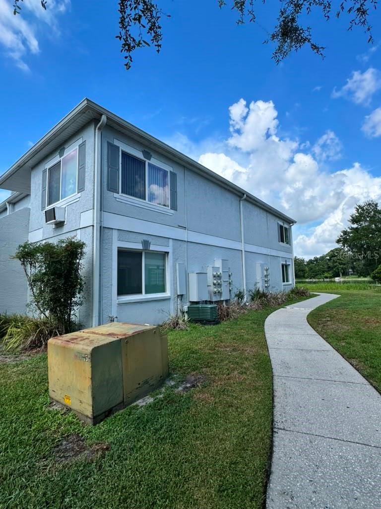 WATERSIDE CONDO II - Residential