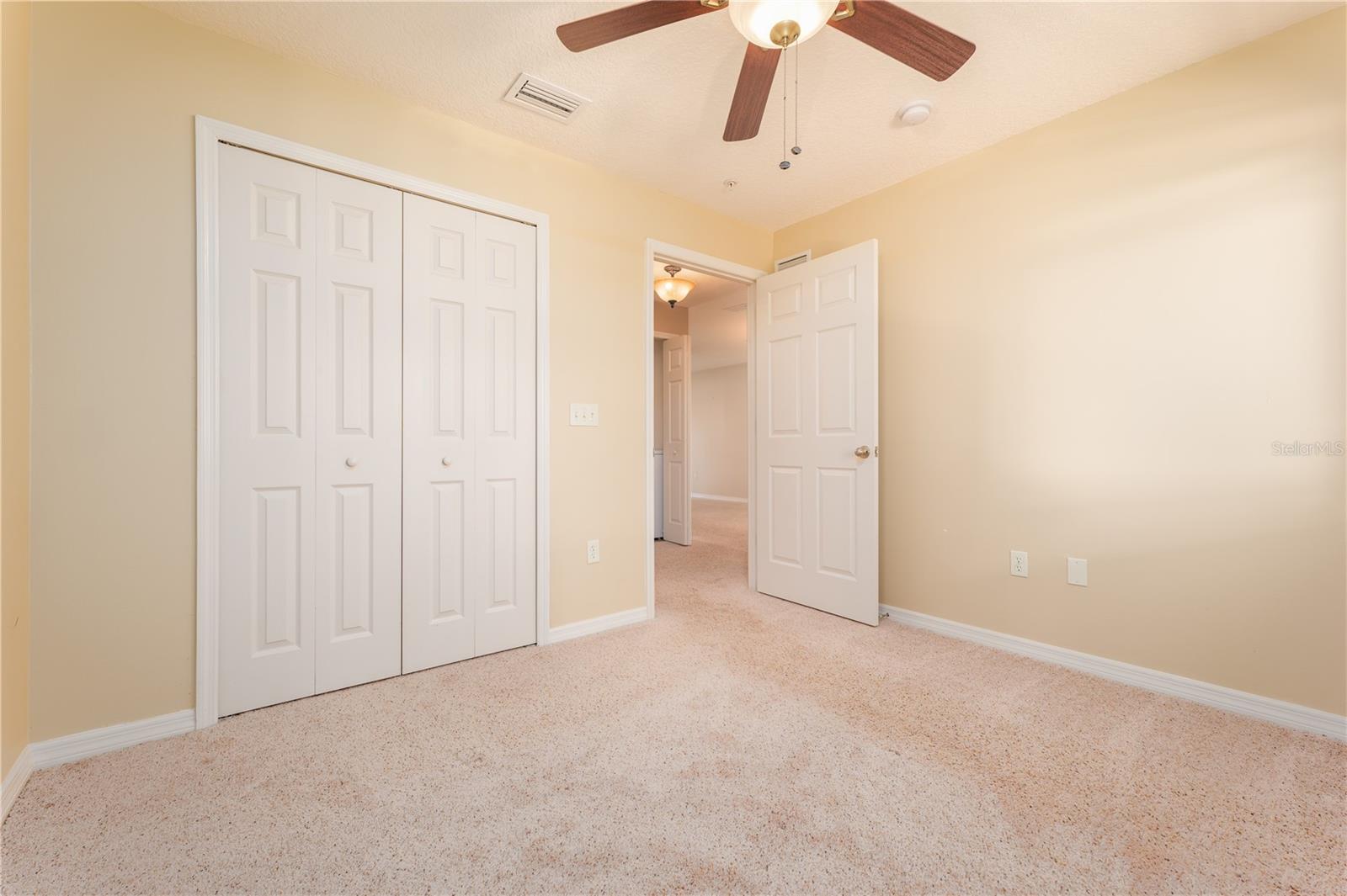 SPORTSMANS LODGE - Residential