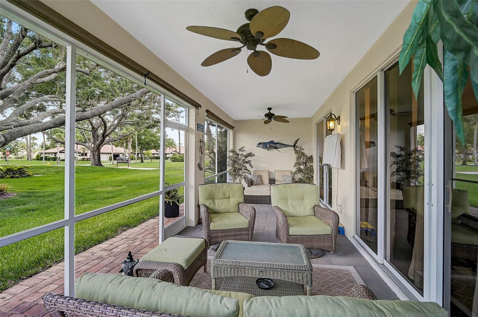 GOLF POINTE AT PALM-AIRE CC SEC III - Residential