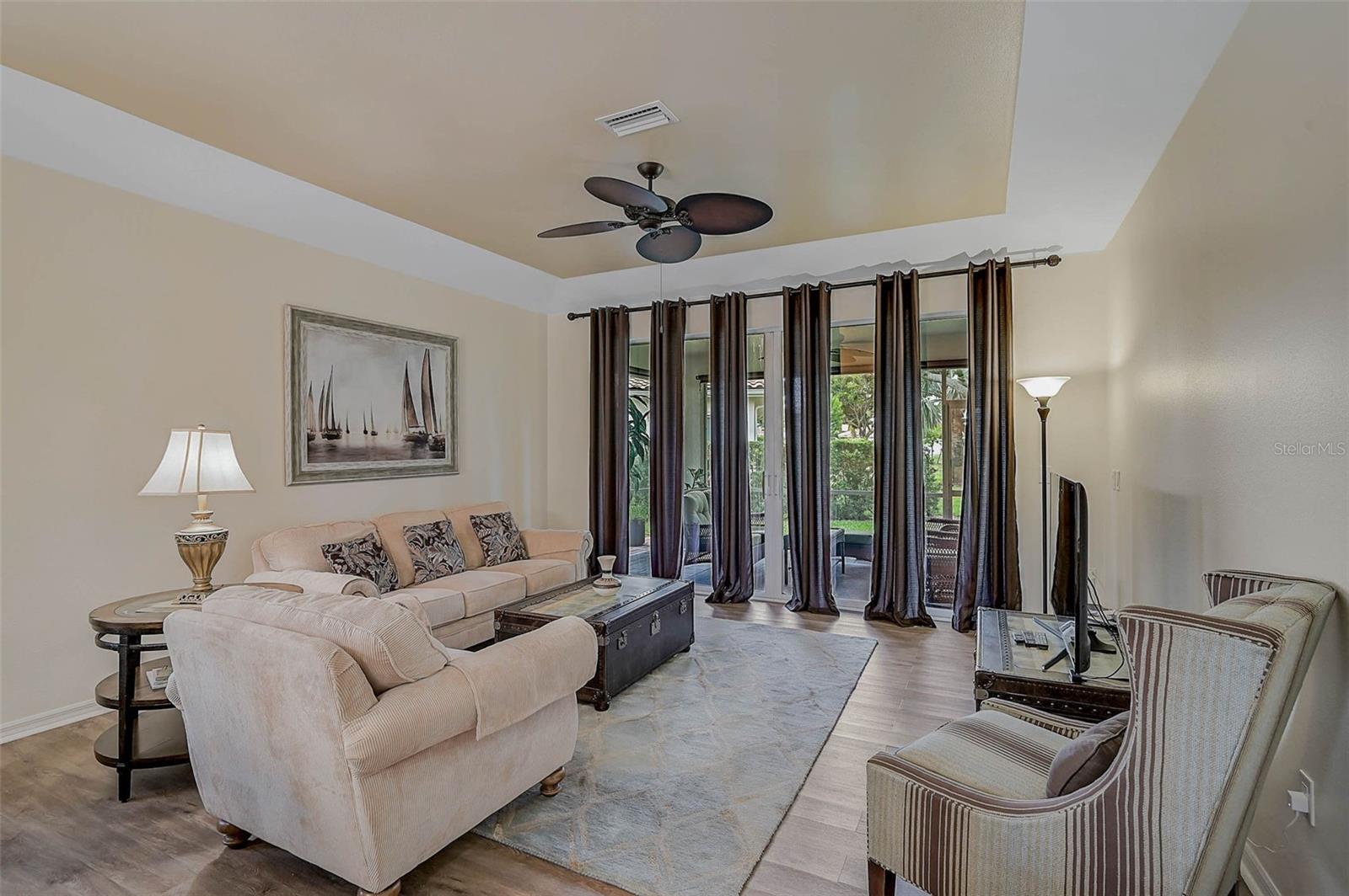 GOLF POINTE AT PALM-AIRE CC SEC III - Residential