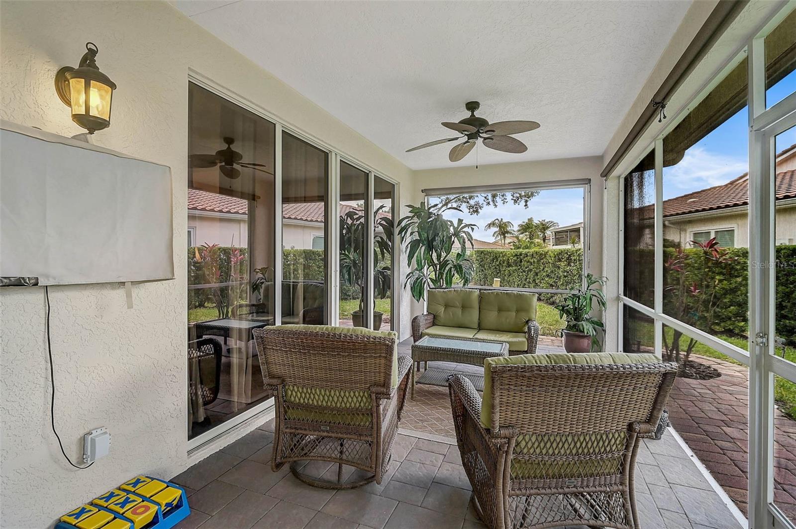 GOLF POINTE AT PALM-AIRE CC SEC III - Residential