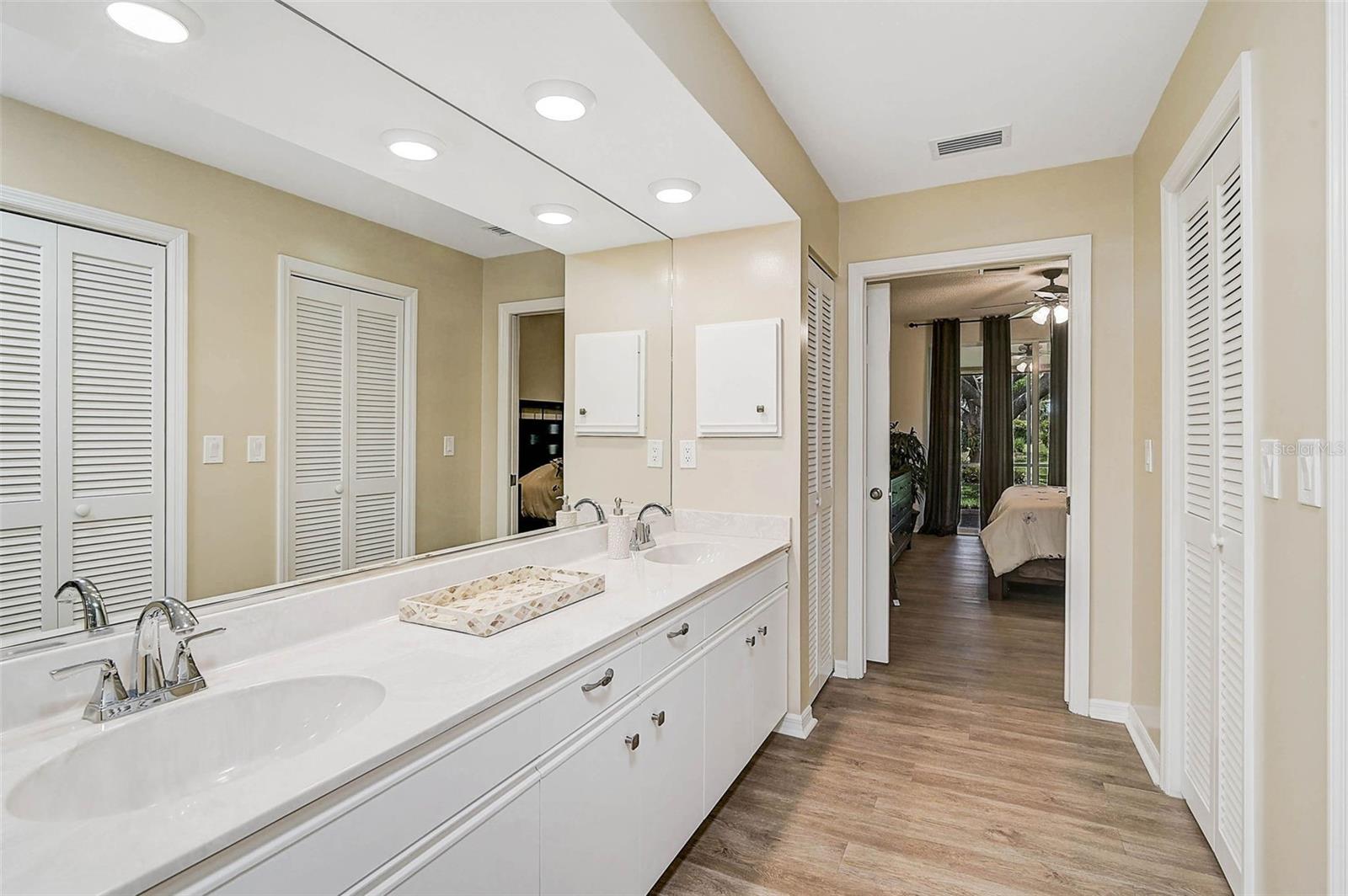 GOLF POINTE AT PALM-AIRE CC SEC III - Residential