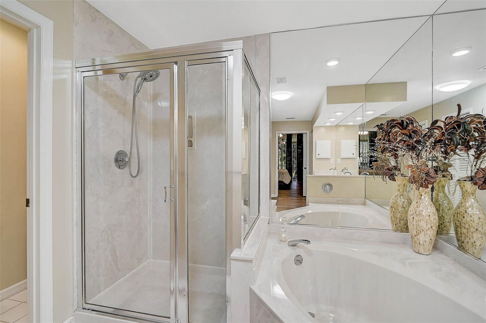 GOLF POINTE AT PALM-AIRE CC SEC III - Residential