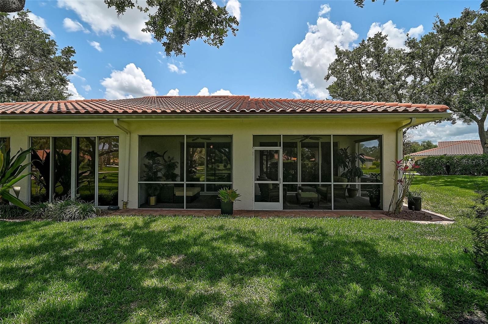 GOLF POINTE AT PALM-AIRE CC SEC III - Residential