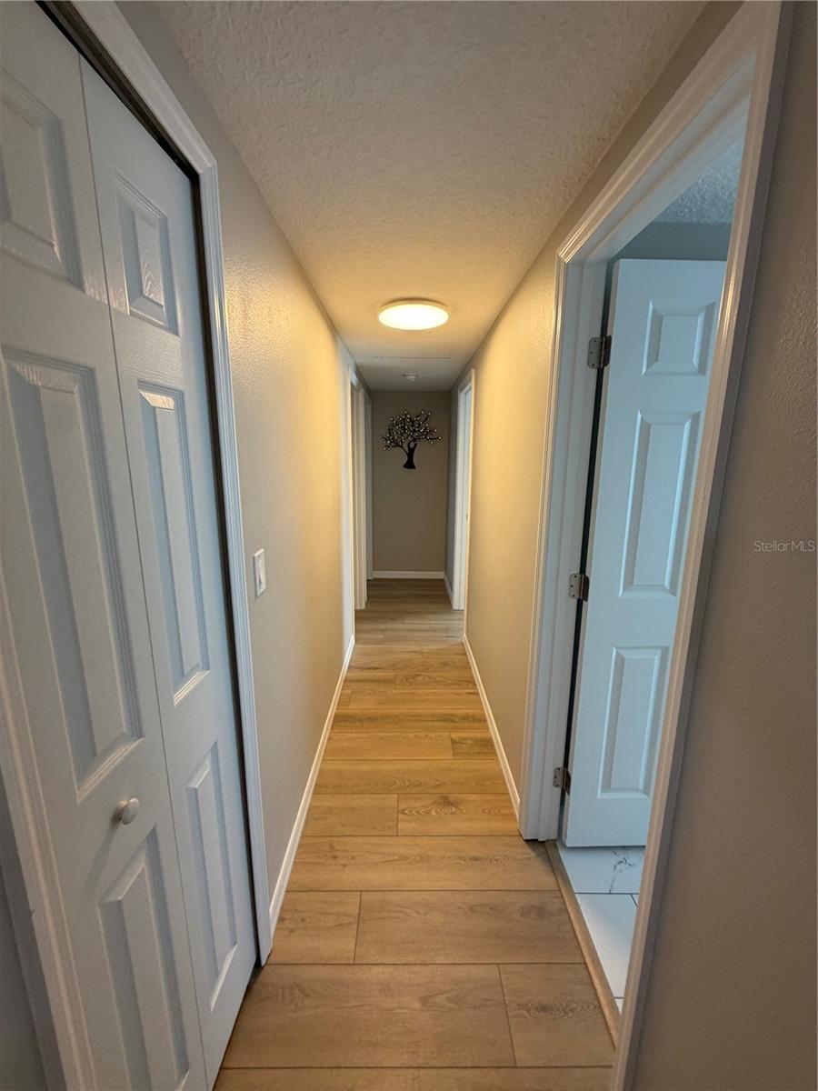 BRENTWOOD ESTATES - Residential Lease