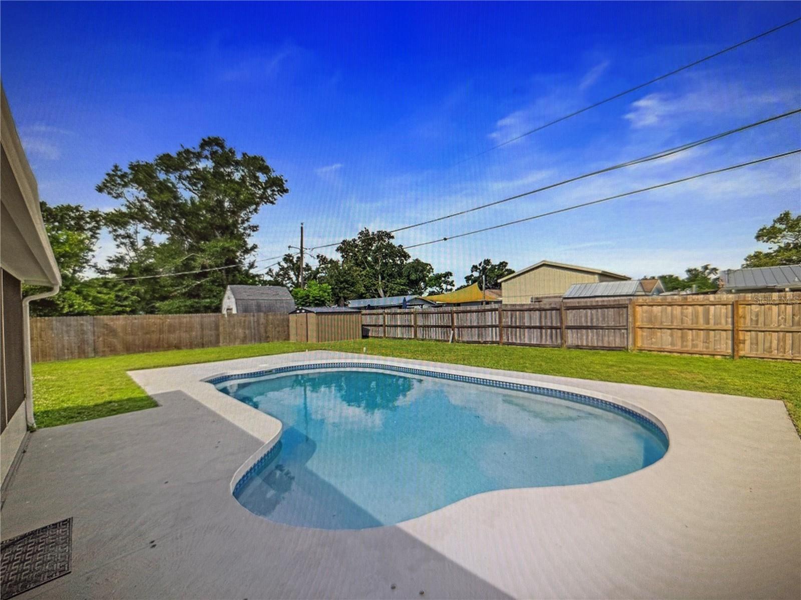 BRENTWOOD ESTATES - Residential Lease