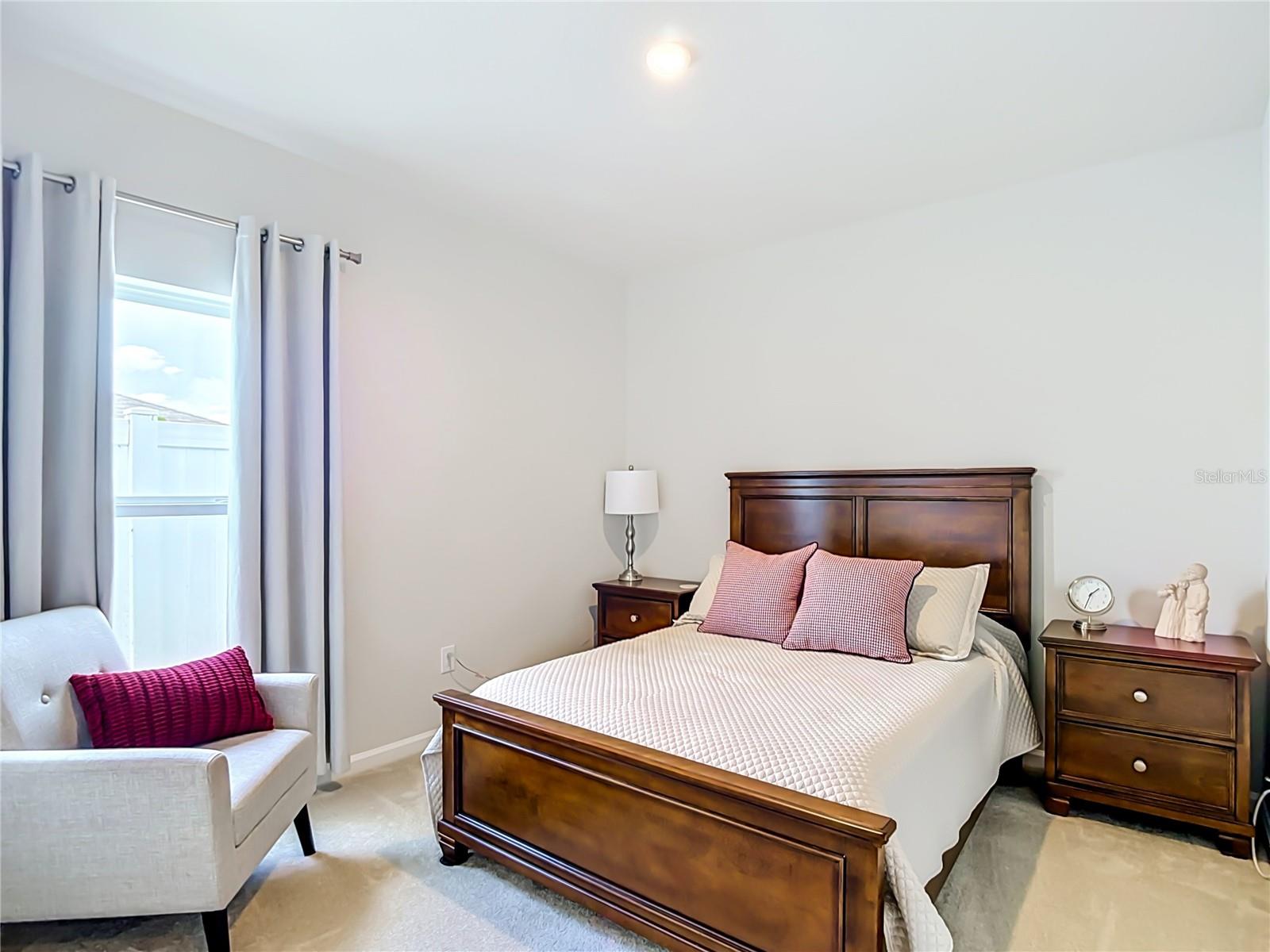 SUNCOAST LNDG PH 1 - Residential