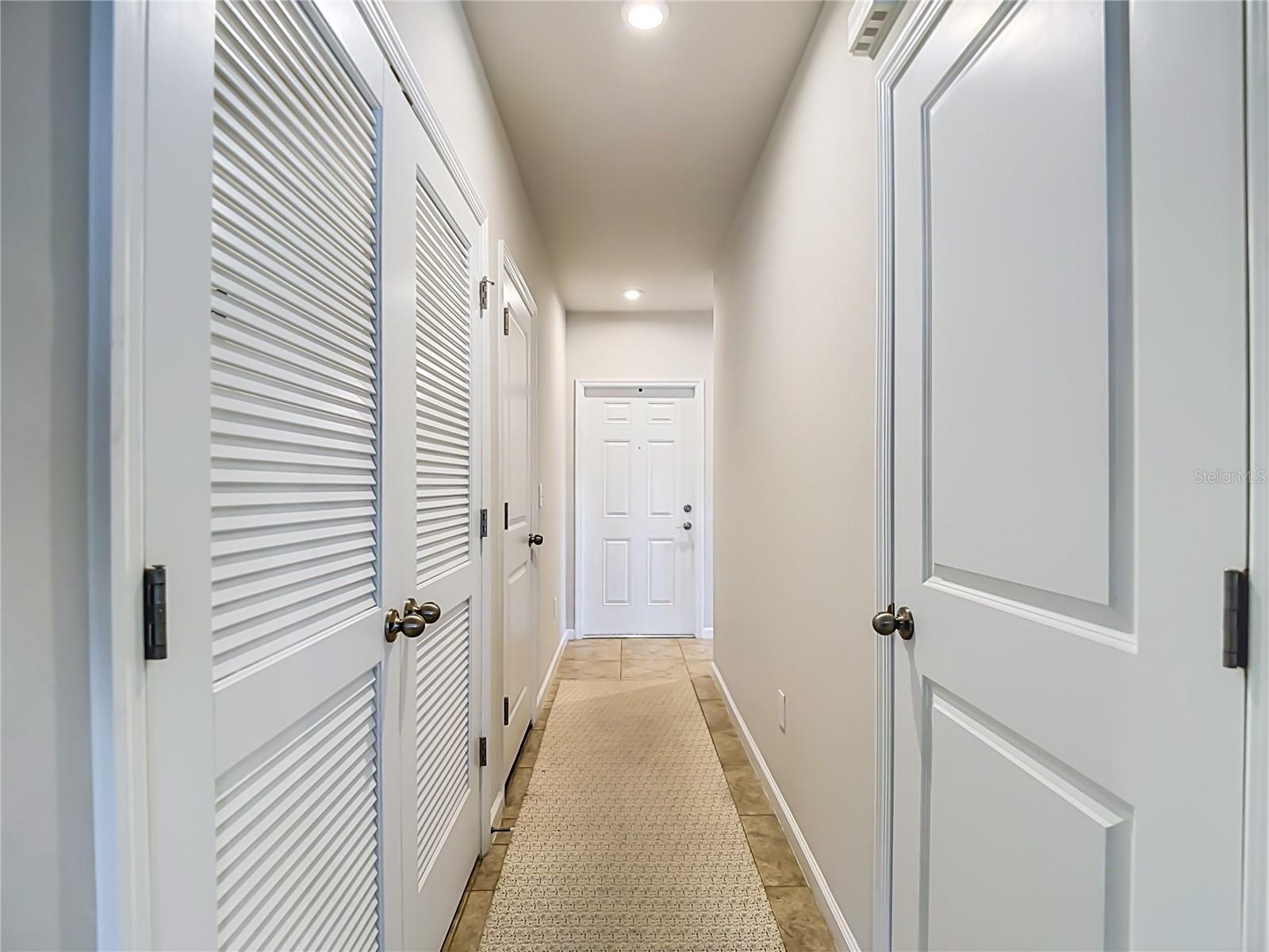 SUNCOAST LNDG PH 1 - Residential