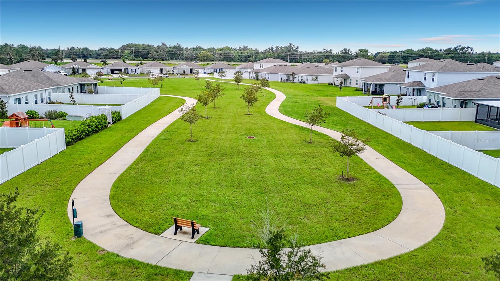 SUNCOAST LNDG PH 1 - Residential