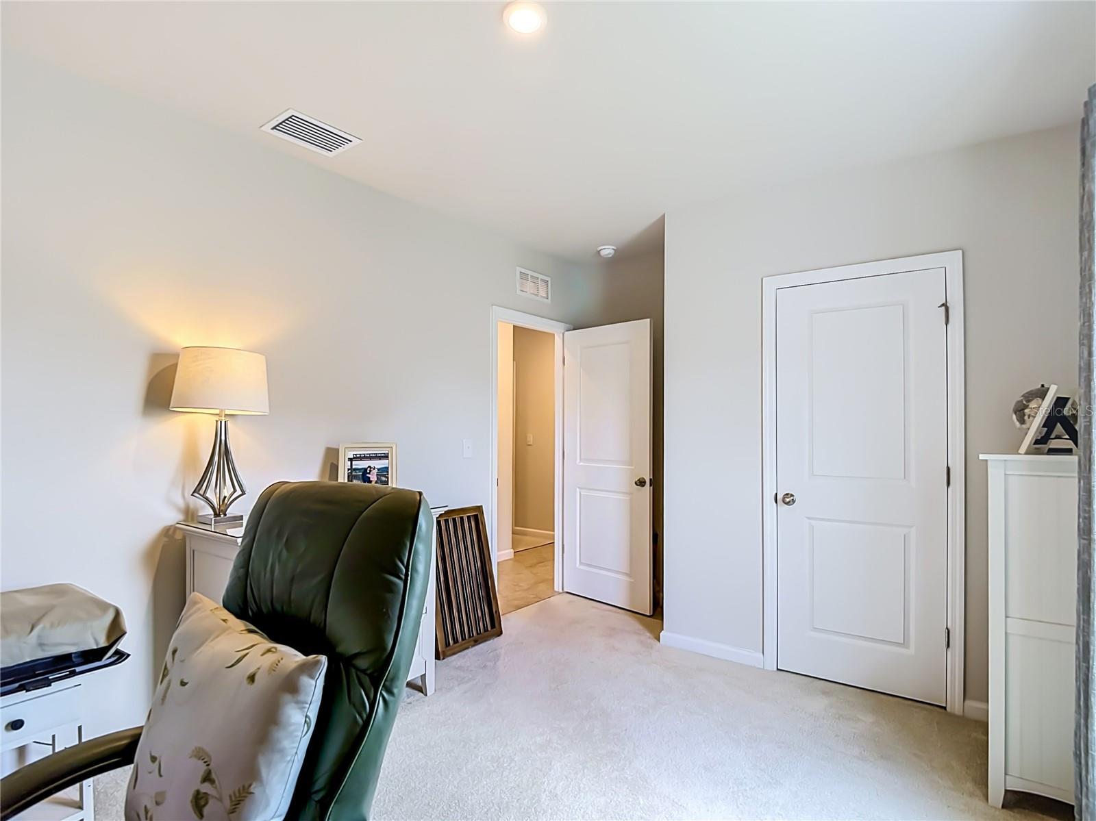 SUNCOAST LNDG PH 1 - Residential