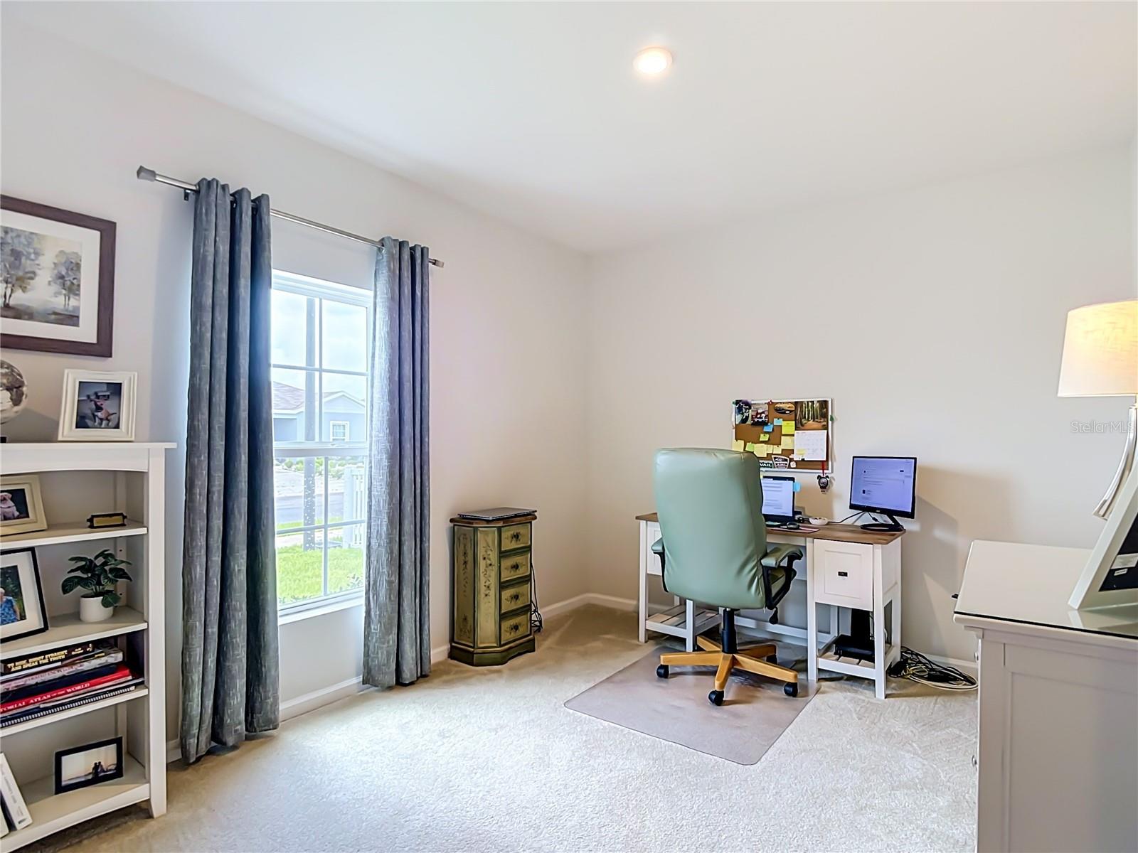 SUNCOAST LNDG PH 1 - Residential