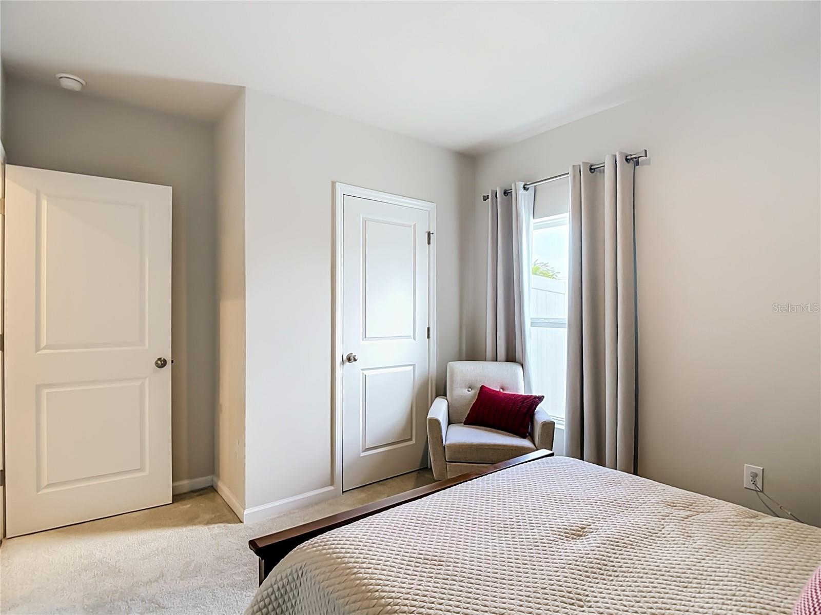 SUNCOAST LNDG PH 1 - Residential