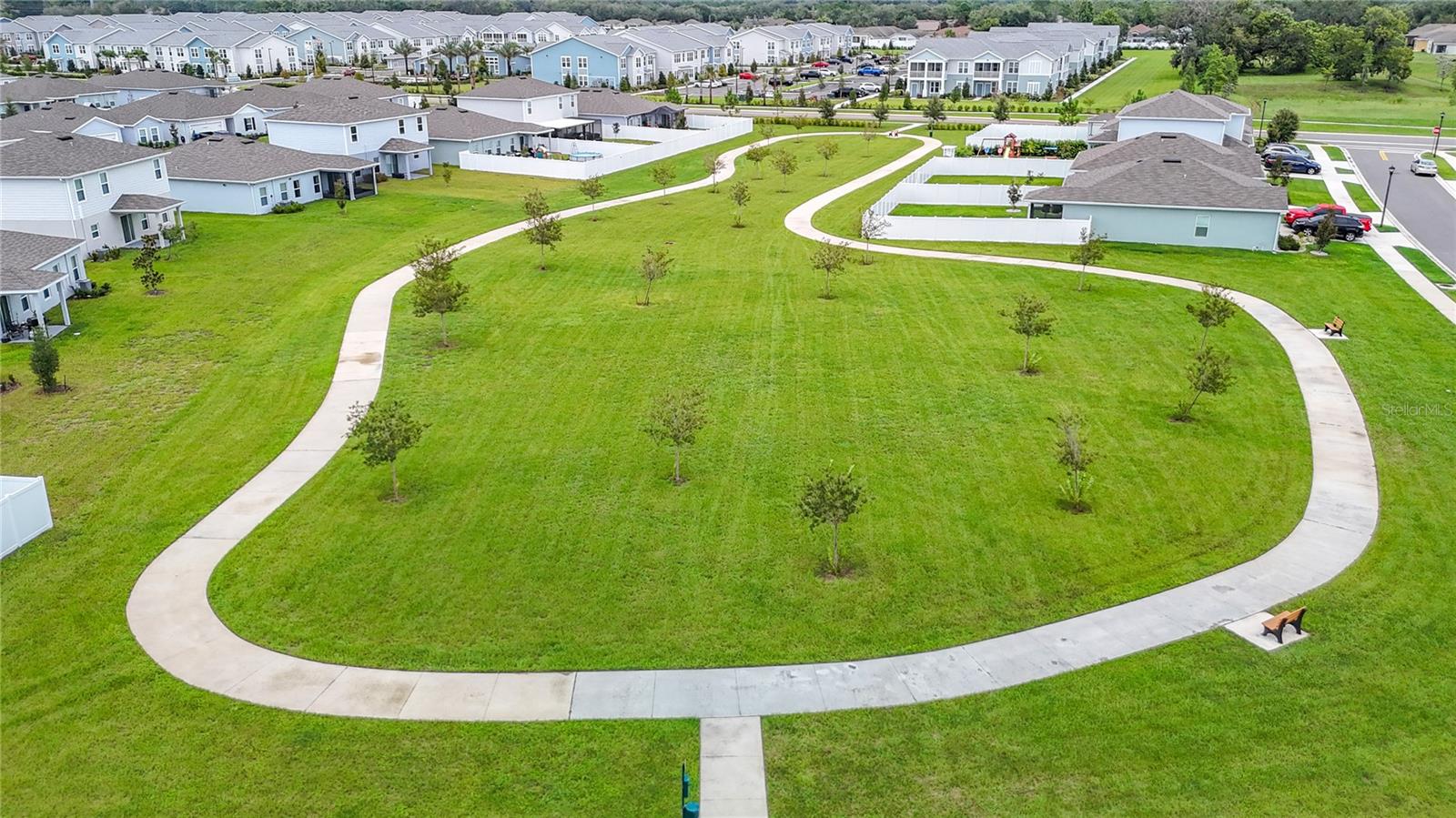 SUNCOAST LNDG PH 1 - Residential