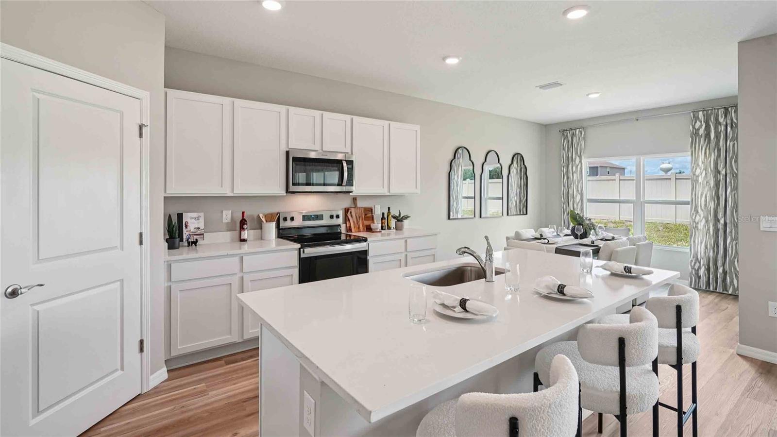 SOMERSET BAY - Residential