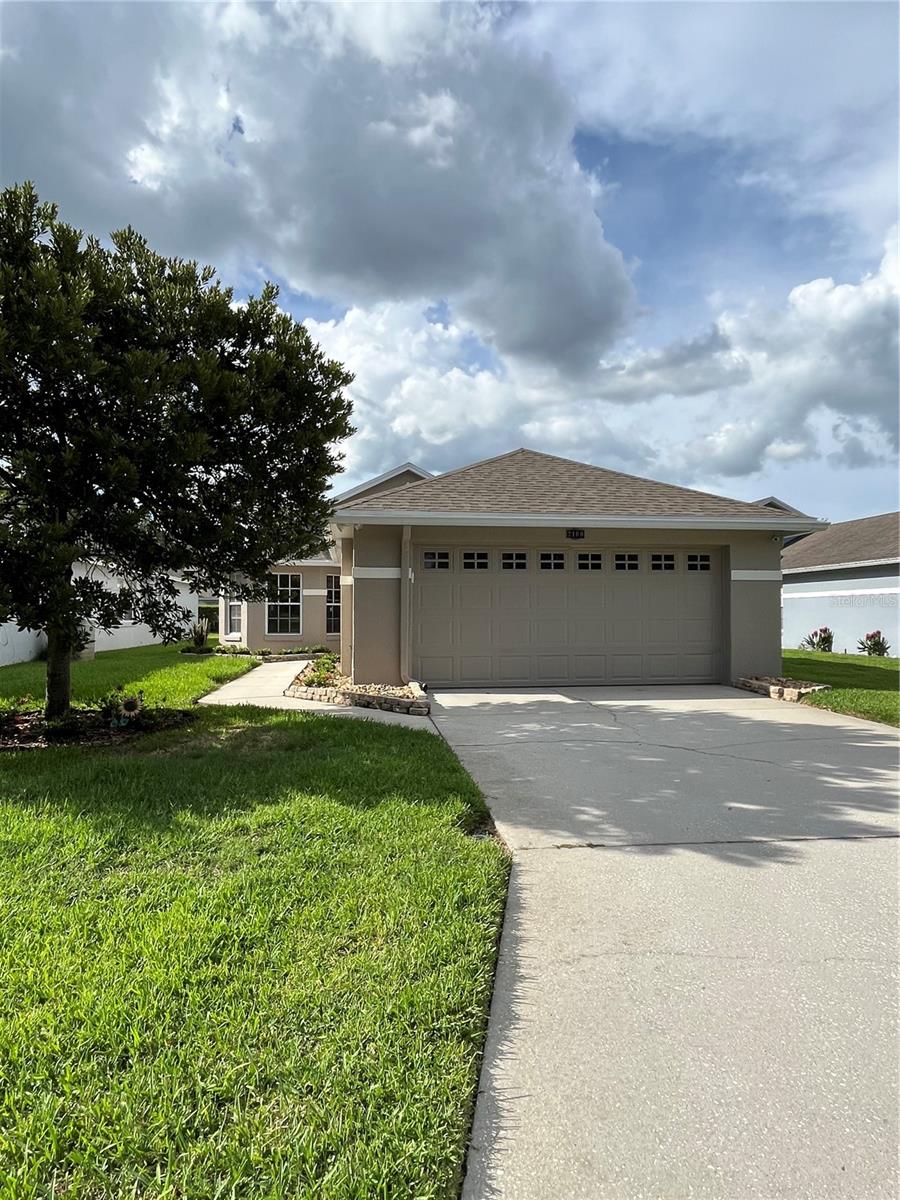 STONEY POINTE PH 01 - Residential
