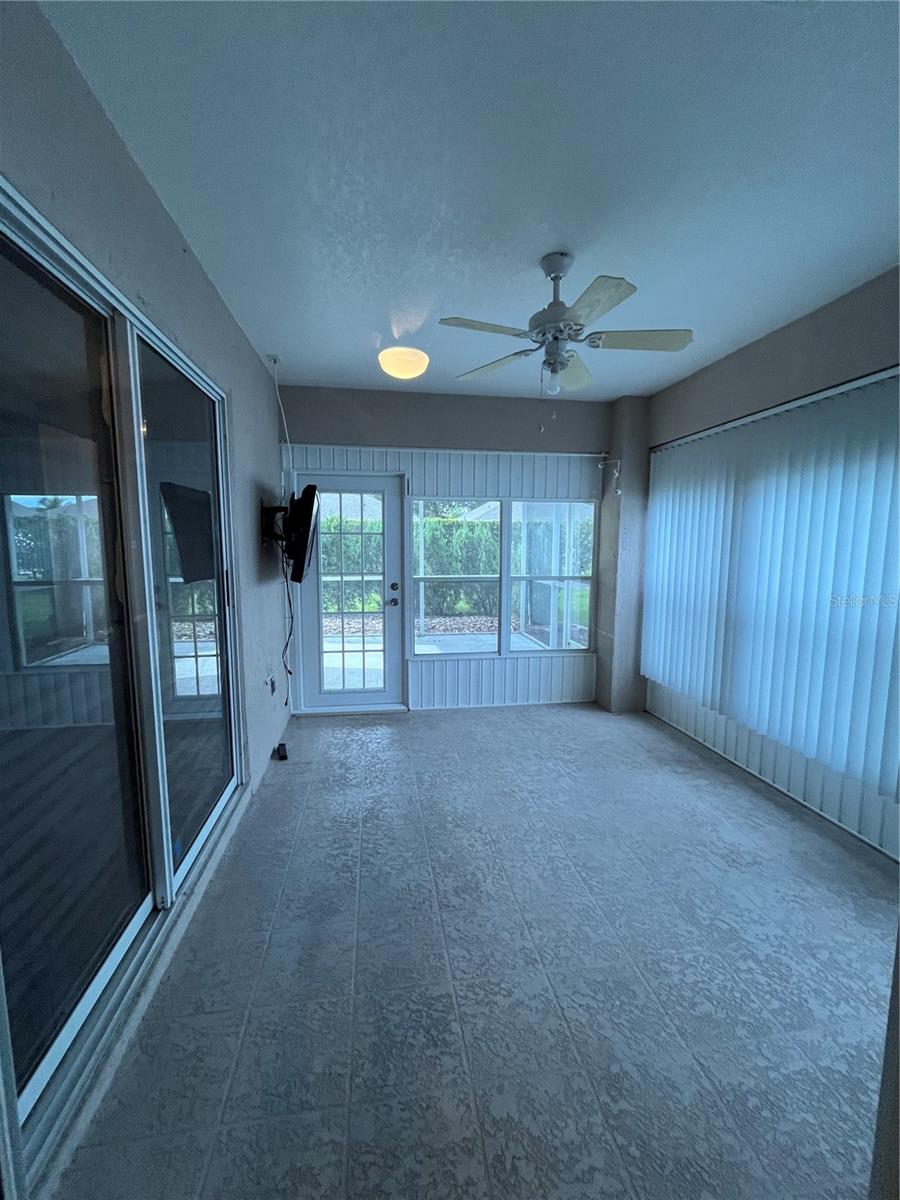 STONEY POINTE PH 01 - Residential