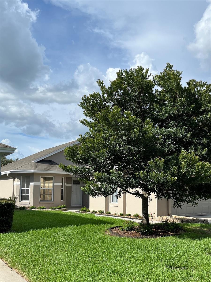 STONEY POINTE PH 01 - Residential